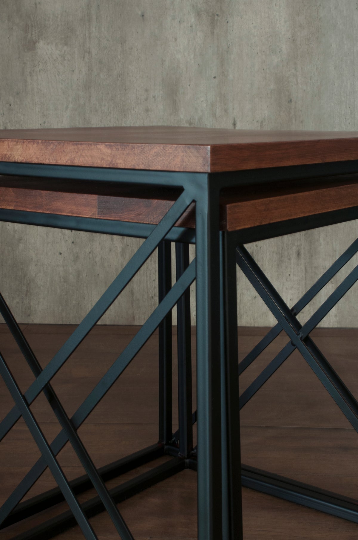 Mesa Lateral Futrono 0B